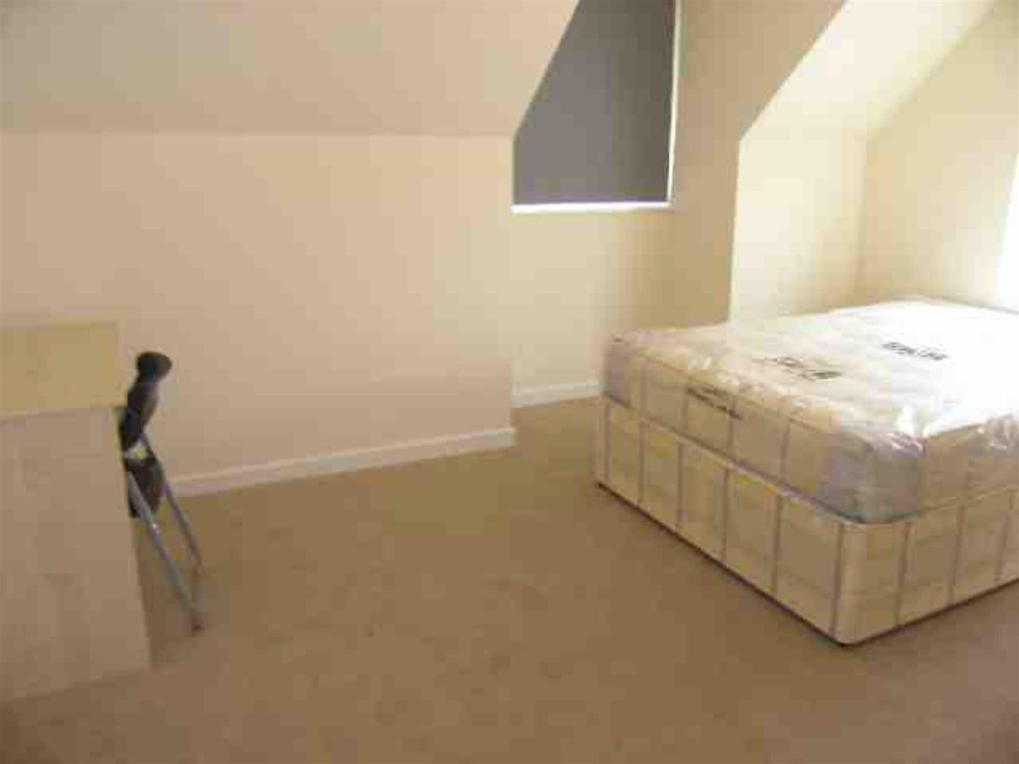 Flat Finchley Lane in Greater London