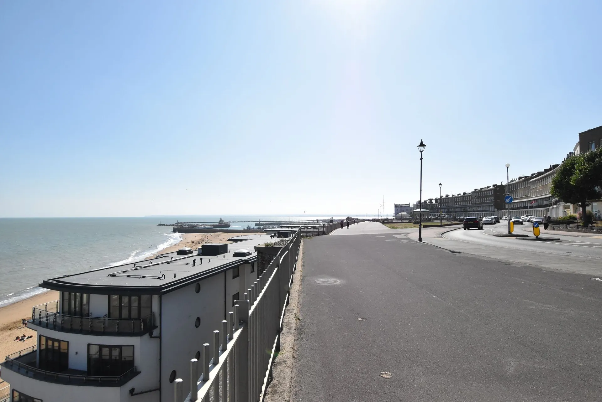 Flat Augusta Road in Thanet