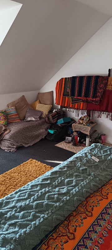 Room Hilda Road in Greater London