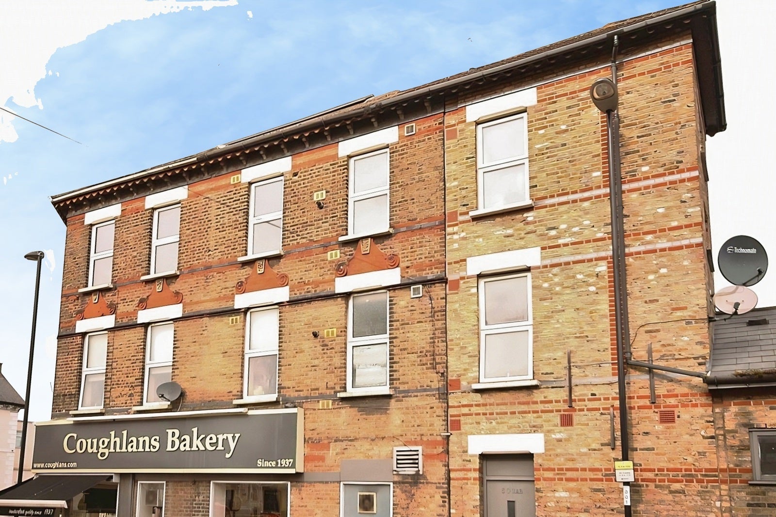 Flat London Road in Greater London