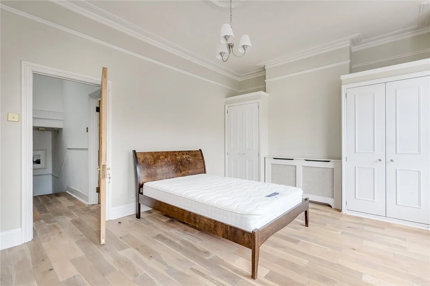 House Gaskarth Road in Greater London