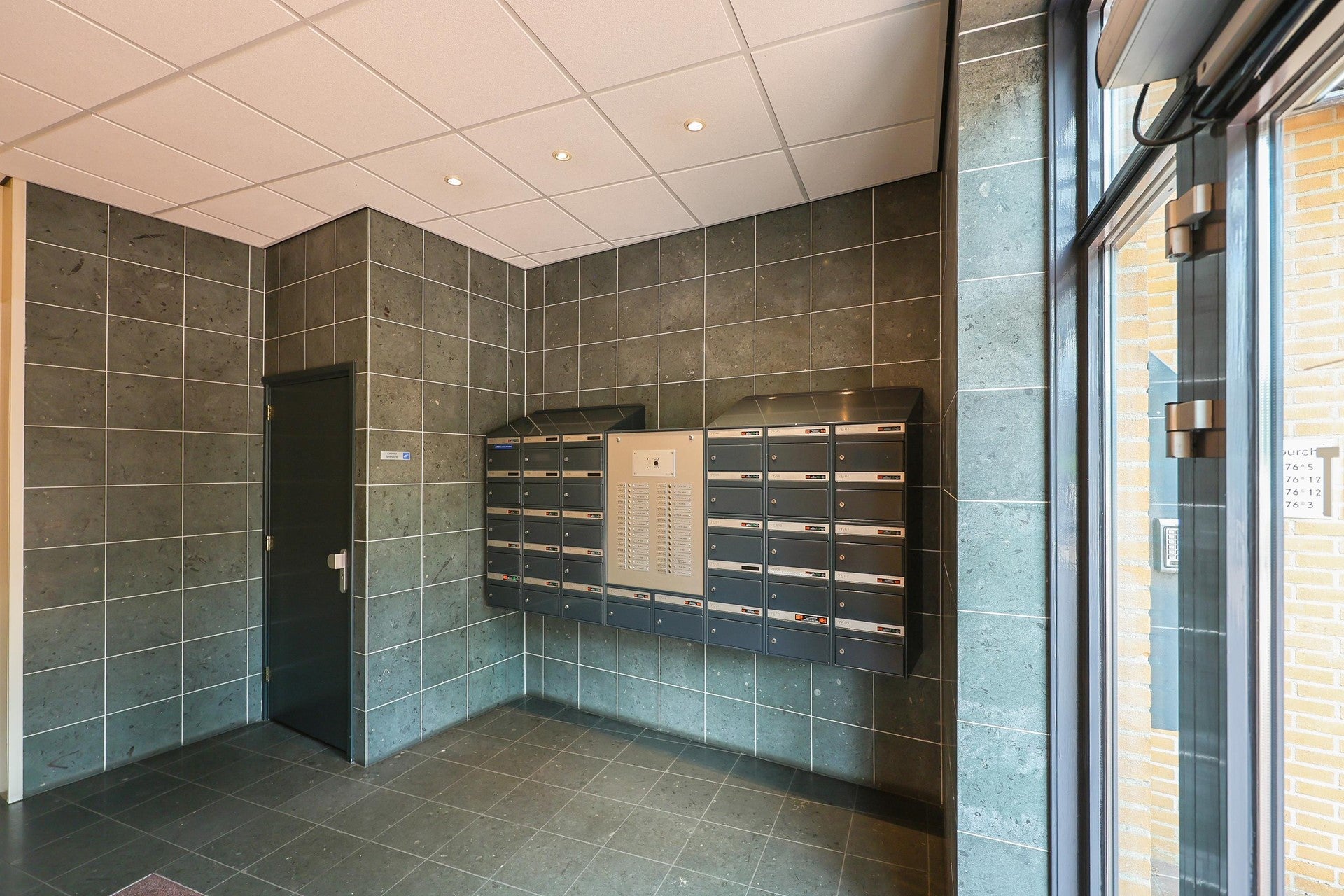 Tussenwoning te koop: Brinklaan 11, Bussum