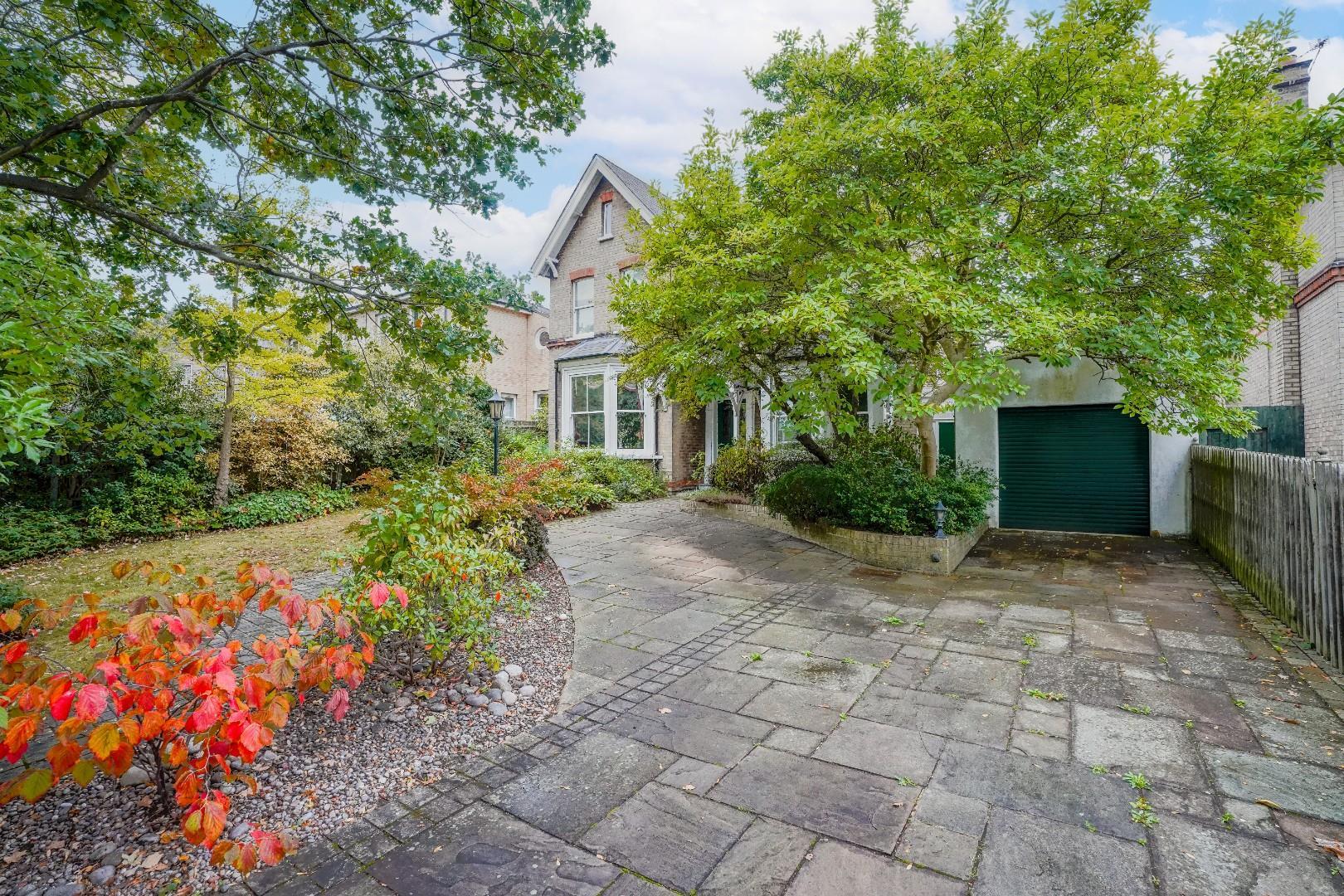 House Dacres Road in Greater London