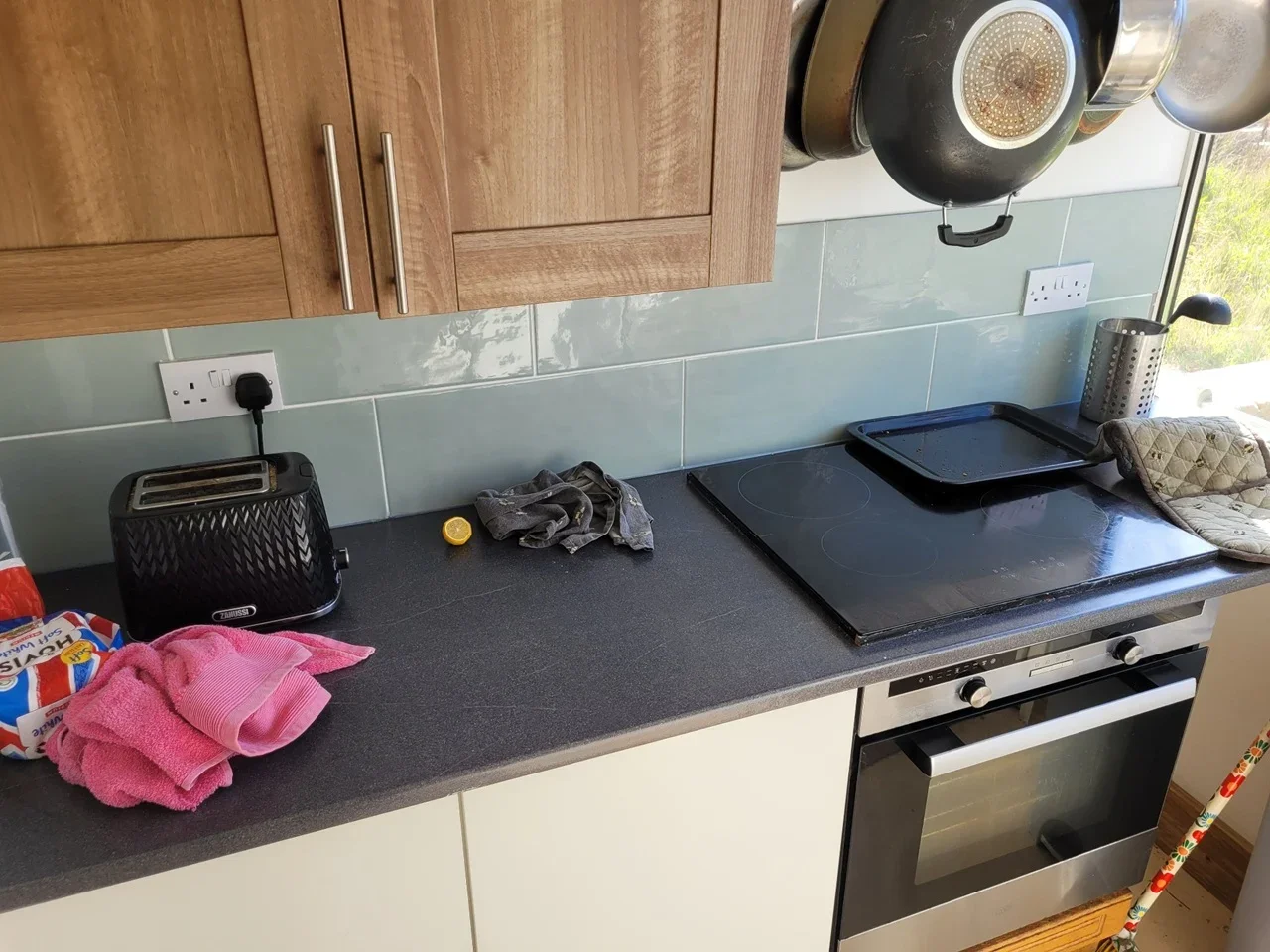 Room Priory Road in Gosport