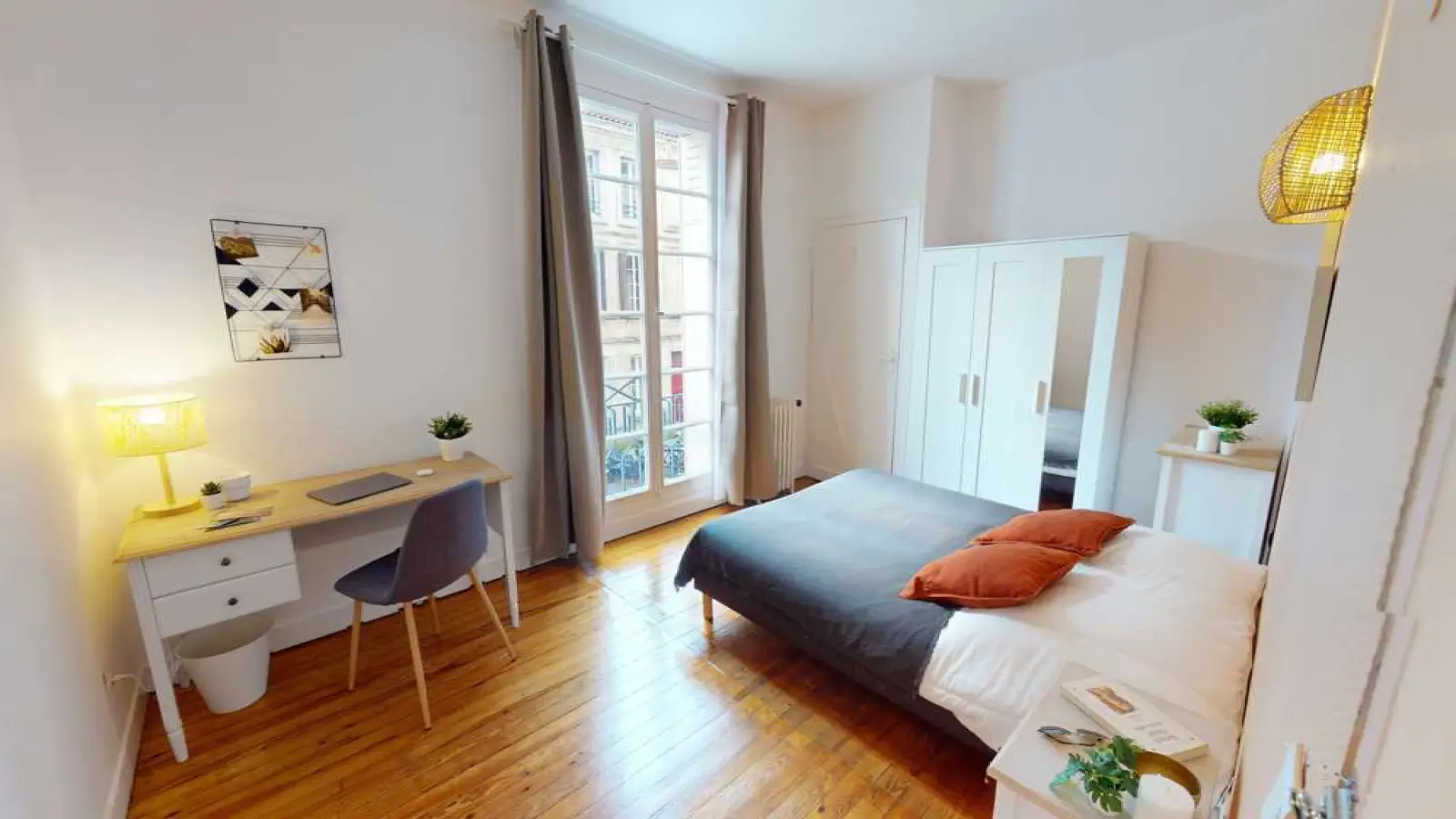 Appartement Rue Albert Pitres à Bordeaux