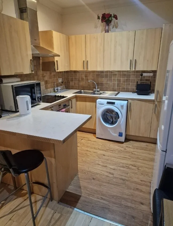 Room East Street in Greater London