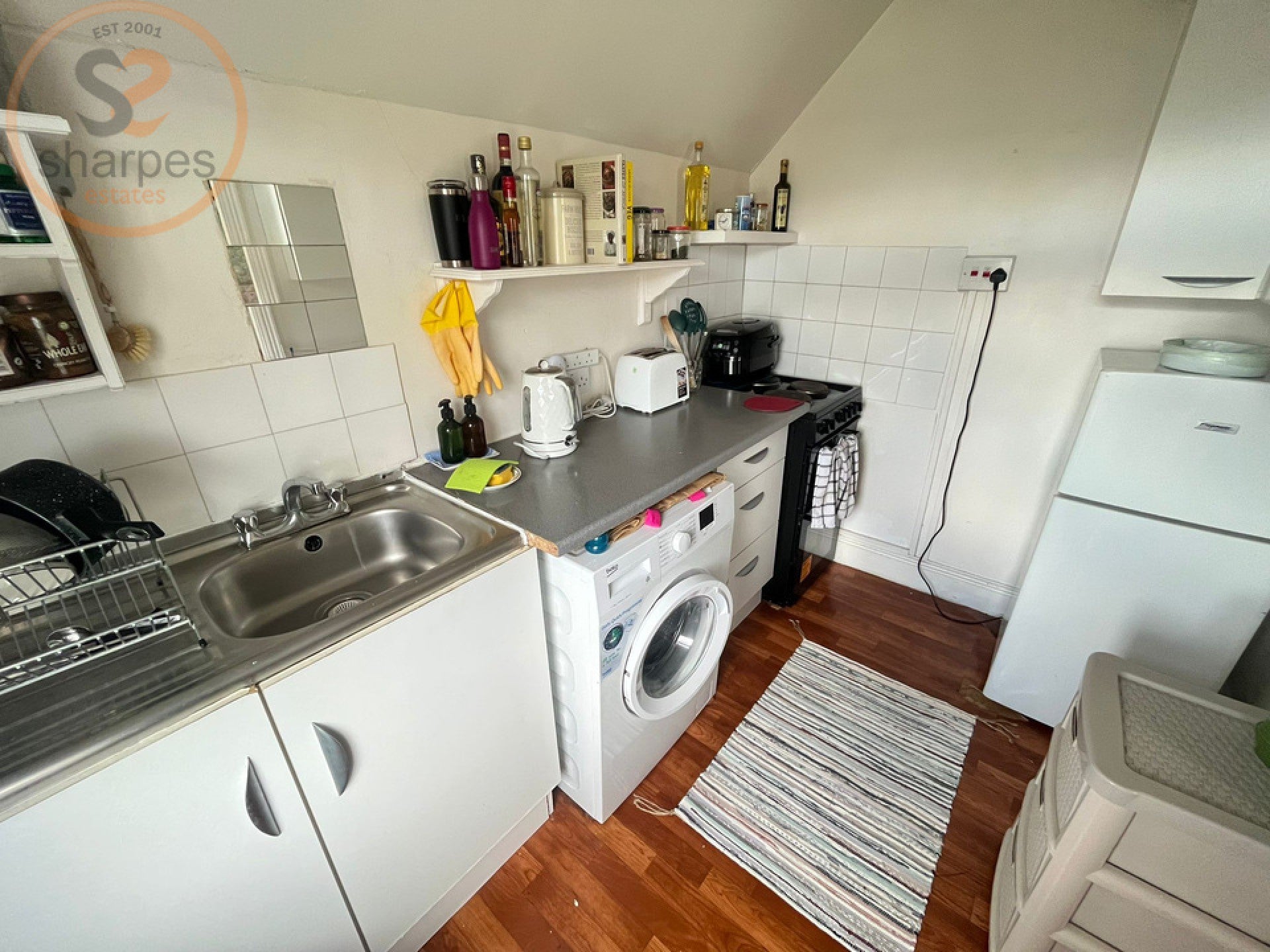 Flat Harewood Road in Greater London