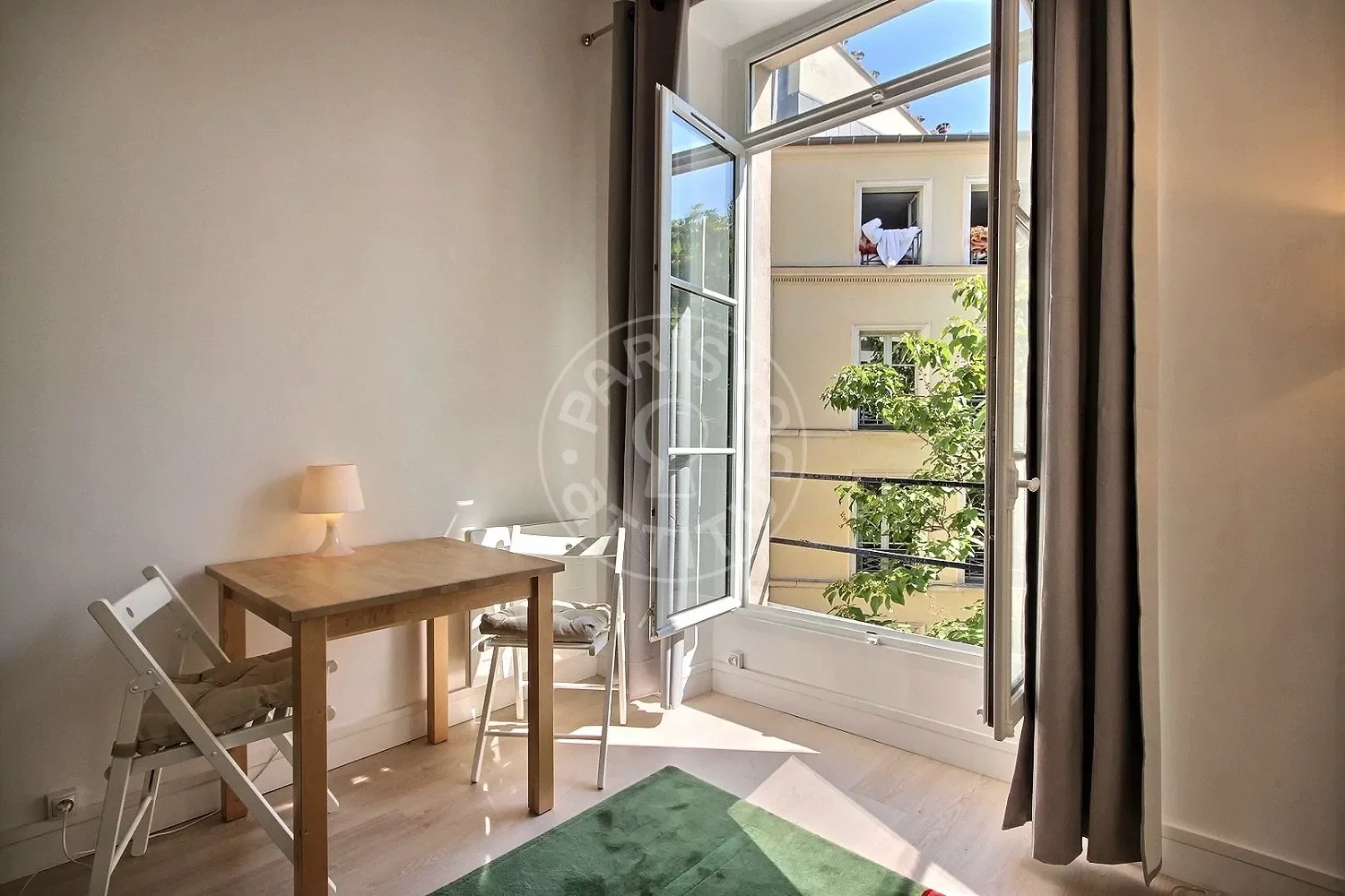 Appartement Rue de la Bûcherie à Paris