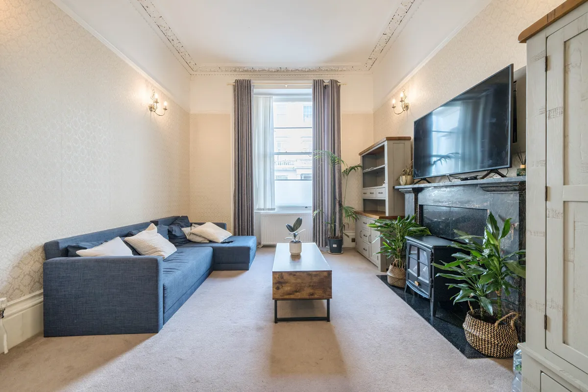 Flat Gloucester Street in City of Westminster