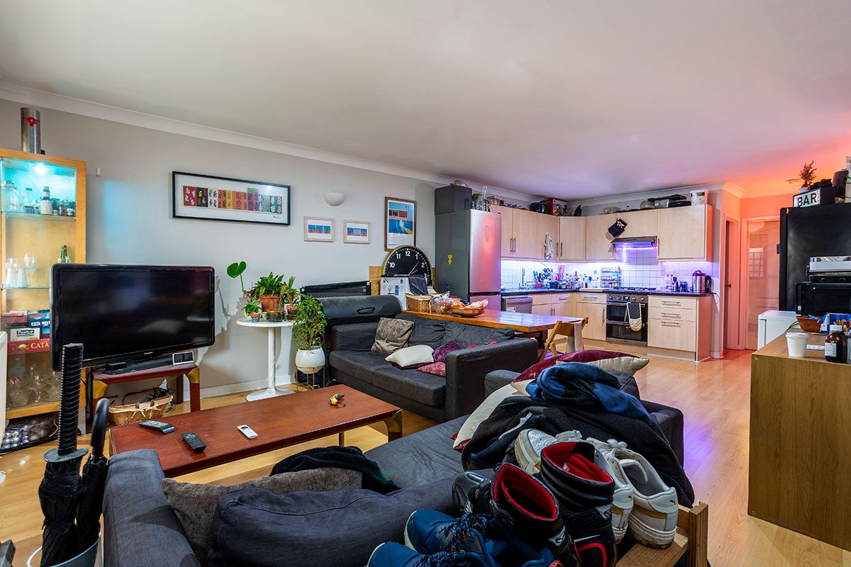 House Sceptre Road in Greater London