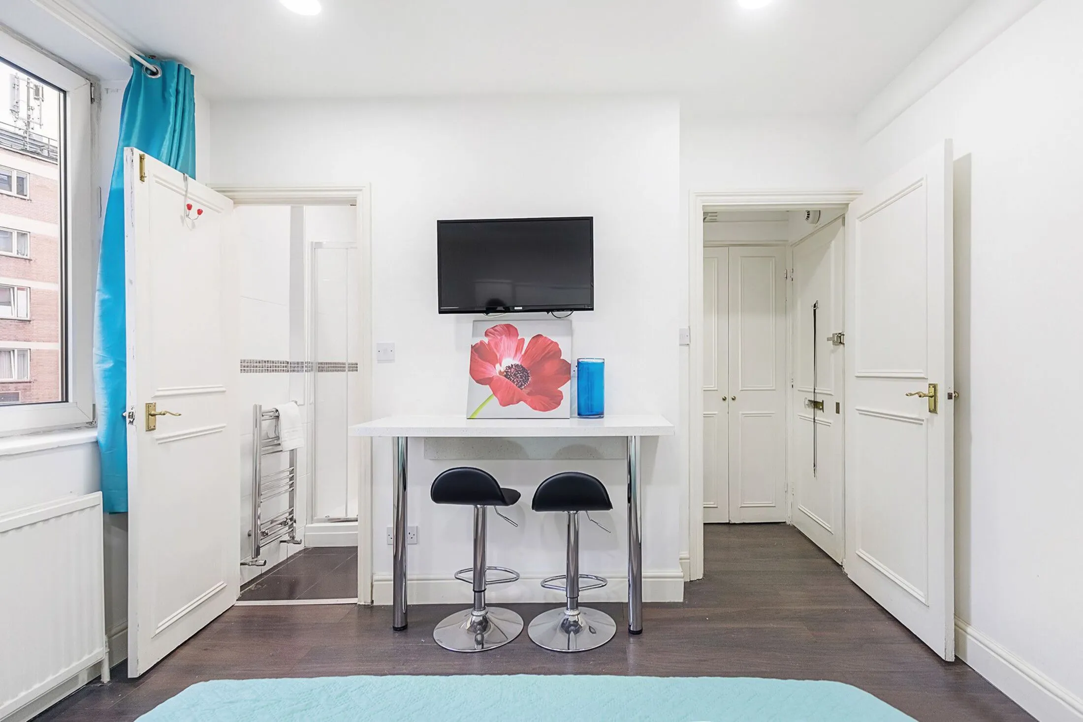 Flat Elystan Street in Greater London