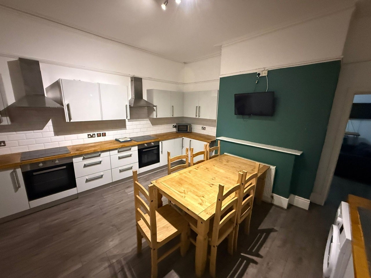 Room Durning Road in Liverpool