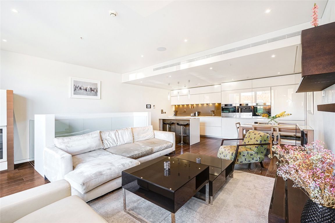 Flat Aldwych in City of Westminster