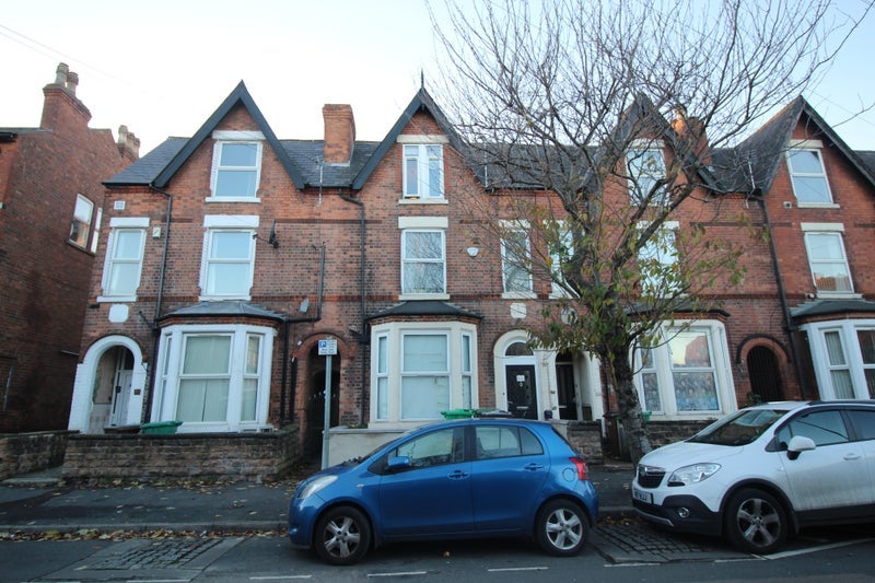 Room Wilford Grove in Nottingham