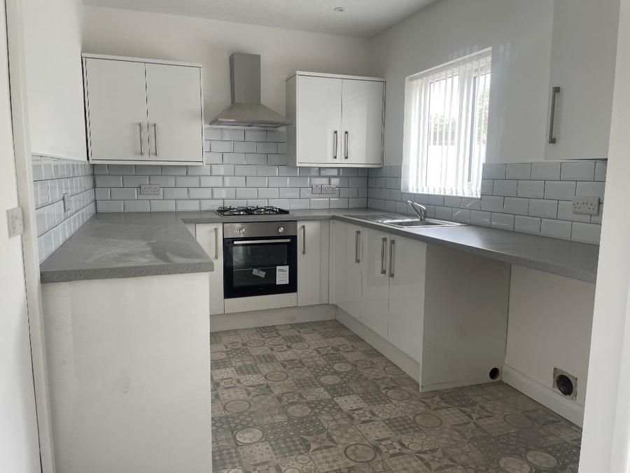 House Dale Avenue in Bromborough