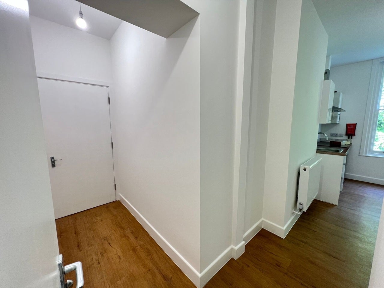 Flat Fairfax Road in Greater London