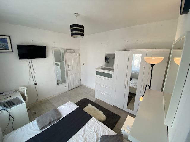 Room Upper Tooting Road in Greater London
