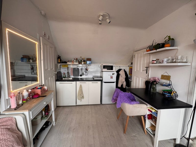 Room Upper Tooting Road in Greater London