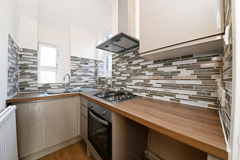 Flat Prince Regent Lane in Greater London