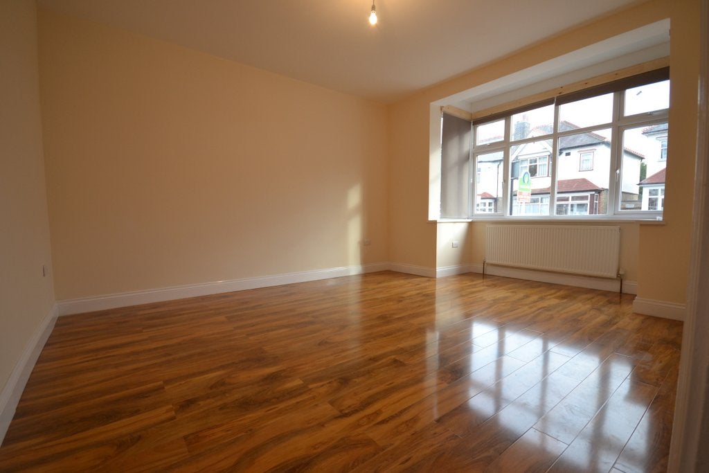 Flat Prince Regent Lane in Greater London