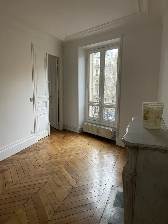 Flat Rue des Frères Morane in Paris