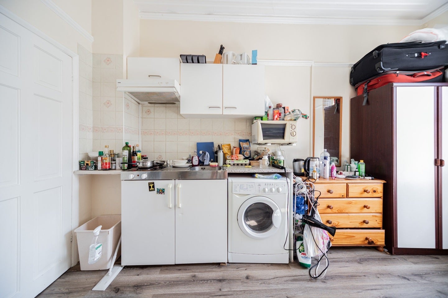 Room Wrights Lane in Greater London
