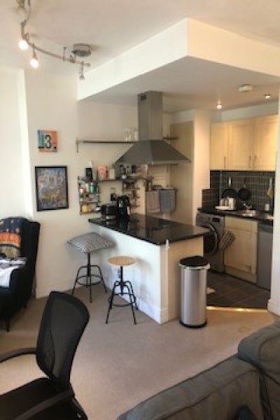 Flat Blackfriars Road in Greater London