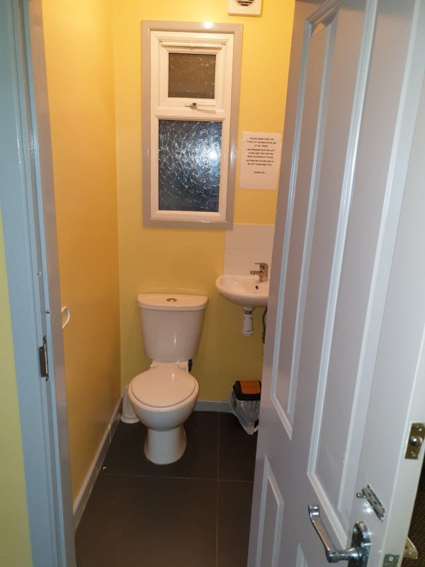 Room Bragg Road in Birmingham