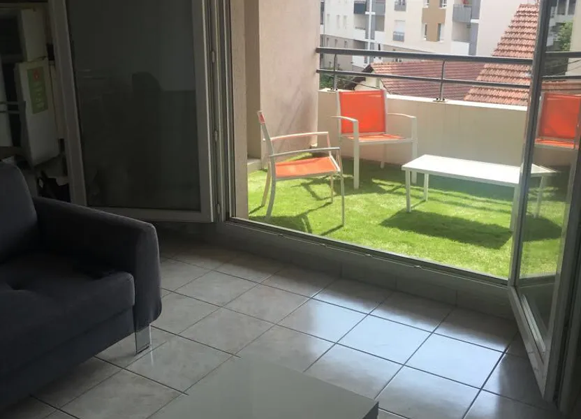 Appartement Rue Jean Jaurès à Ville-la-Grand