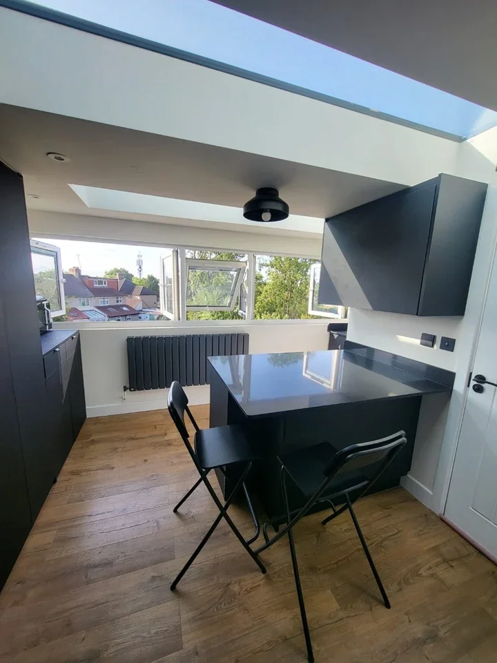 Flat Beechwood Avenue in Greater London