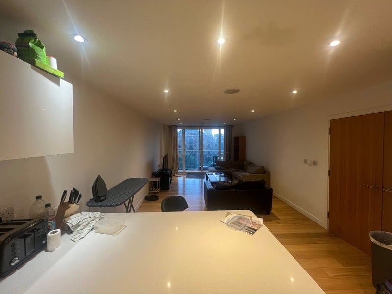 Room Voysey Square in Greater London