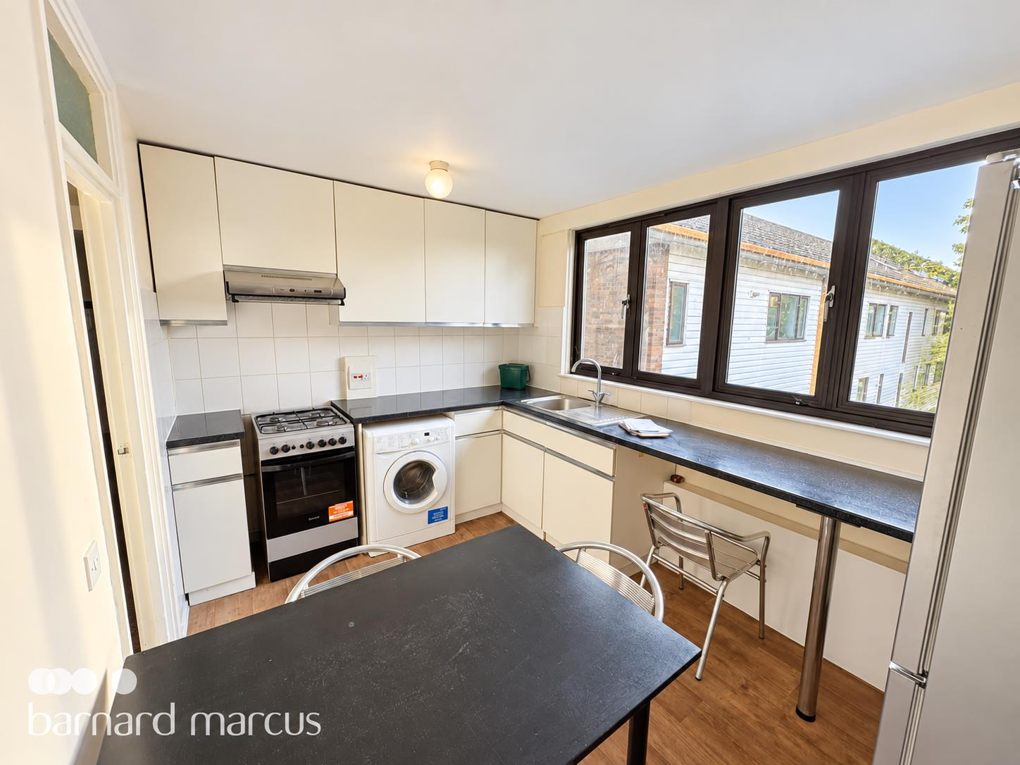 Flat Summerwood Road in Greater London