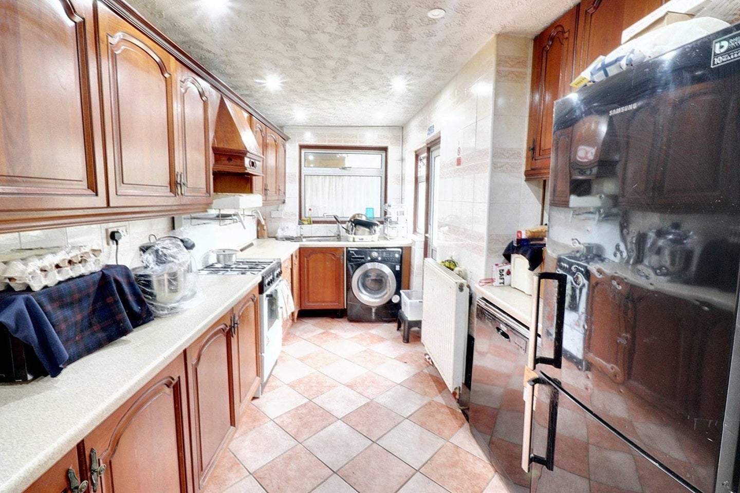Room Evington Road in Leicester