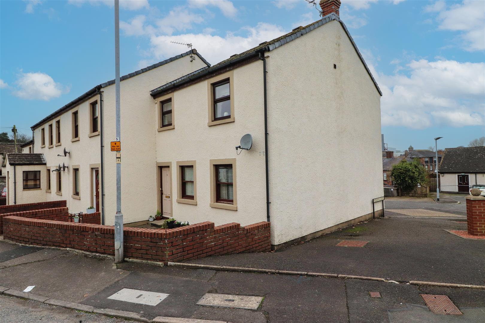 Flat Redmayne Close in Wigton
