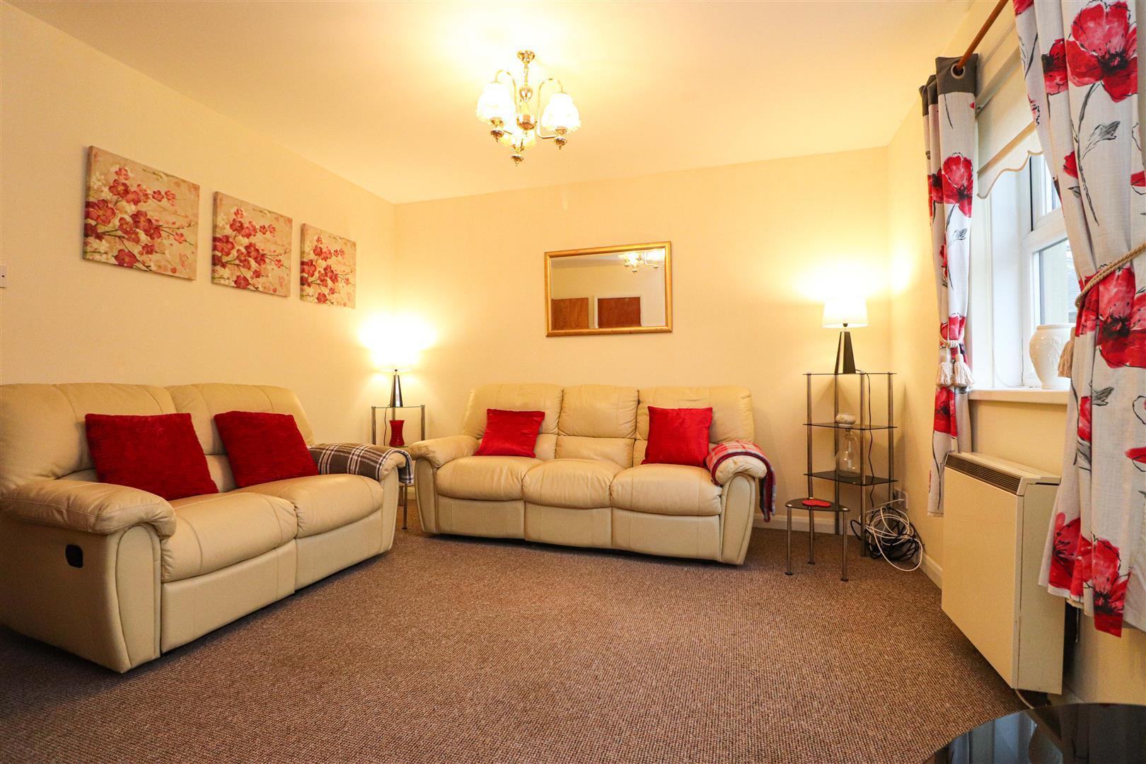 Flat Redmayne Close in Wigton