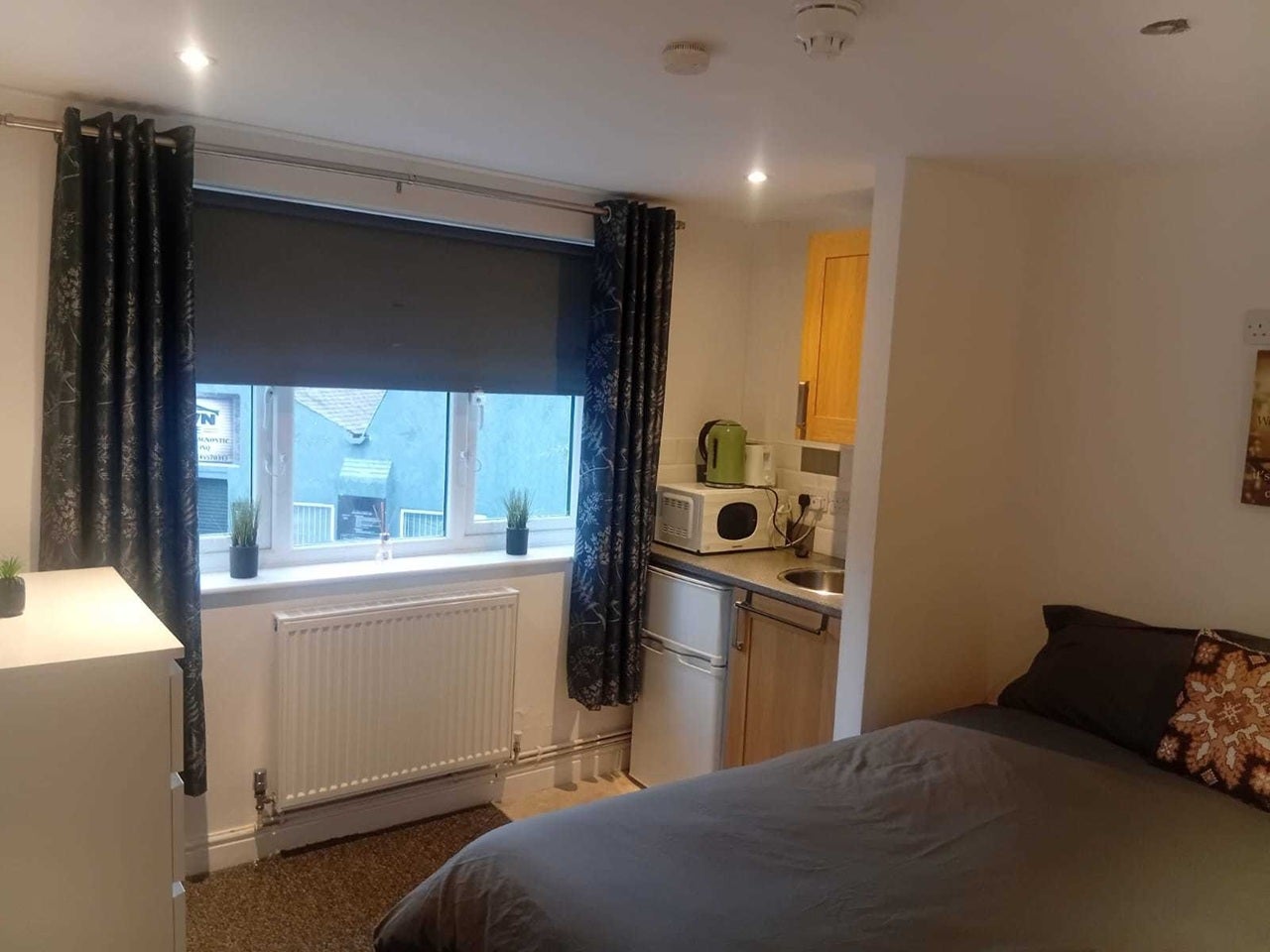 Flat Intown in Walsall