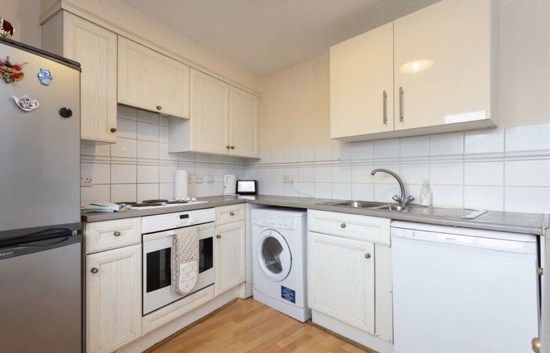 Room Langbourne Place in Greater London