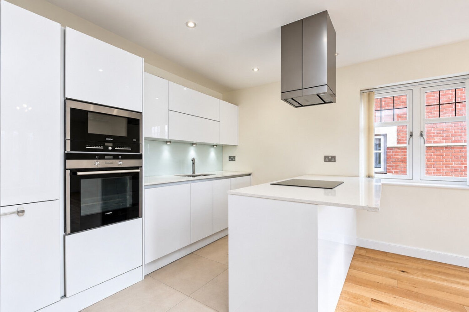 Flat Leicester Road in Greater London