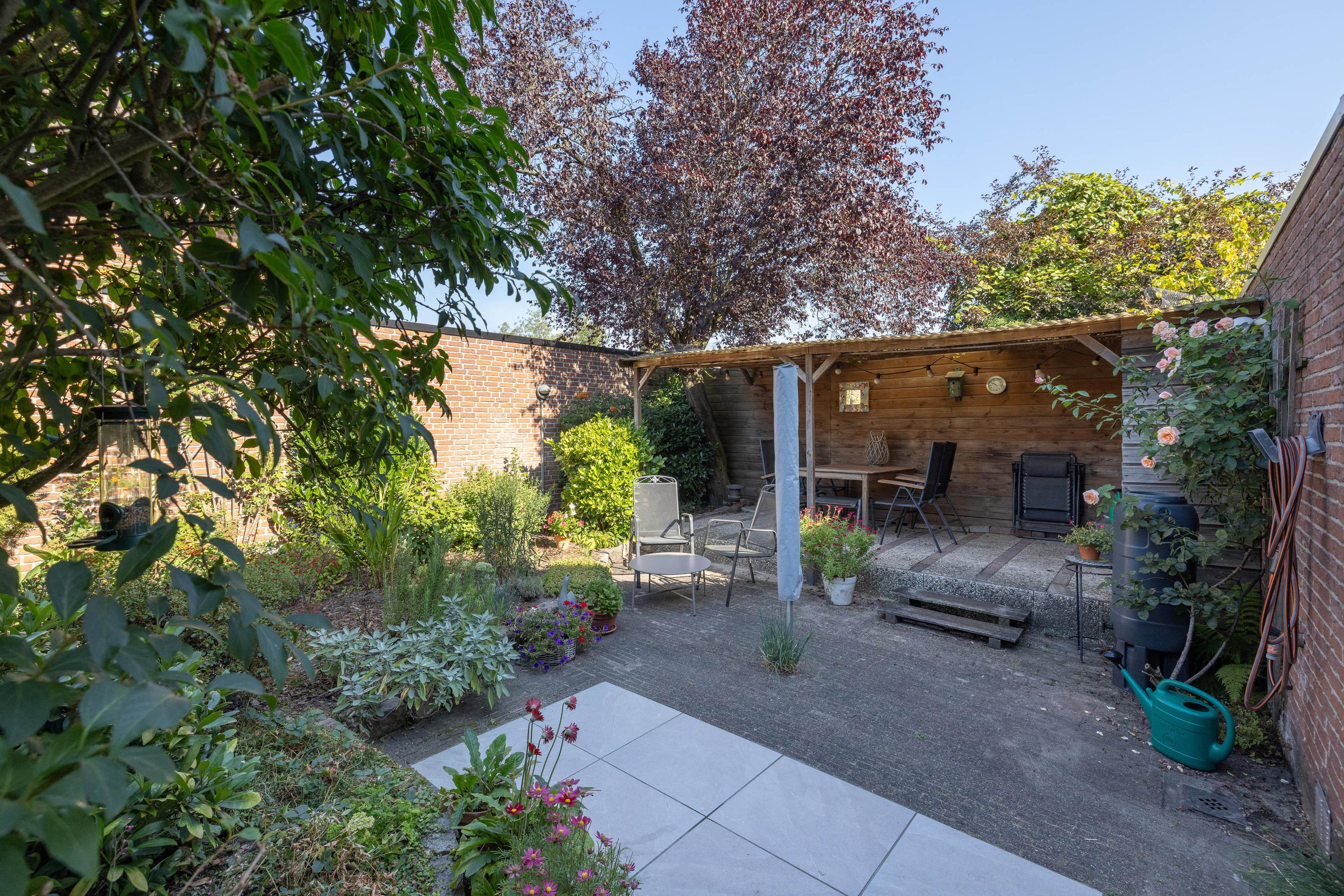 Hoekwoning te koop: Wilgenweg 35, Hengelo