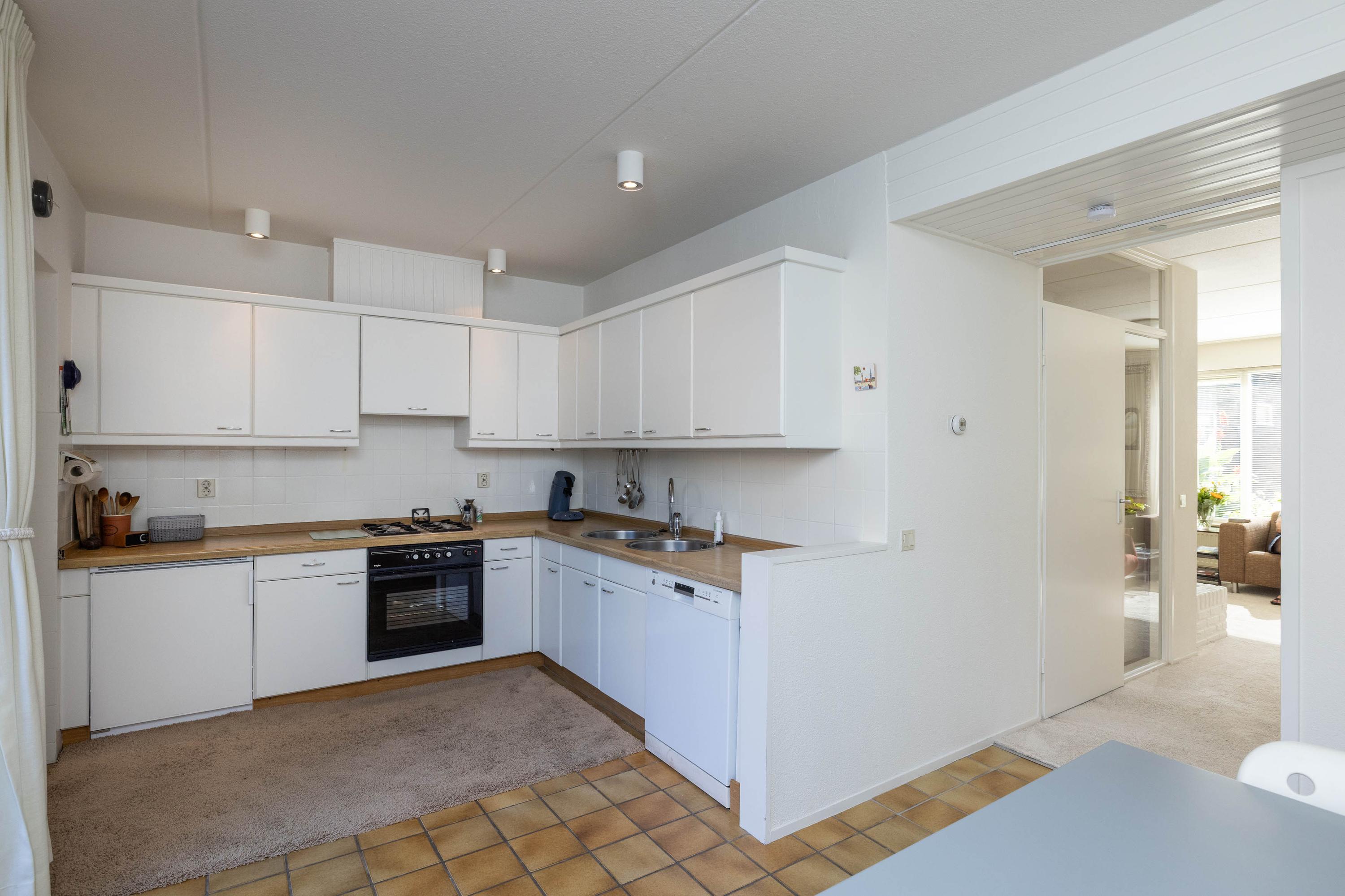 Hoekwoning te koop: Wilgenweg 35, Hengelo