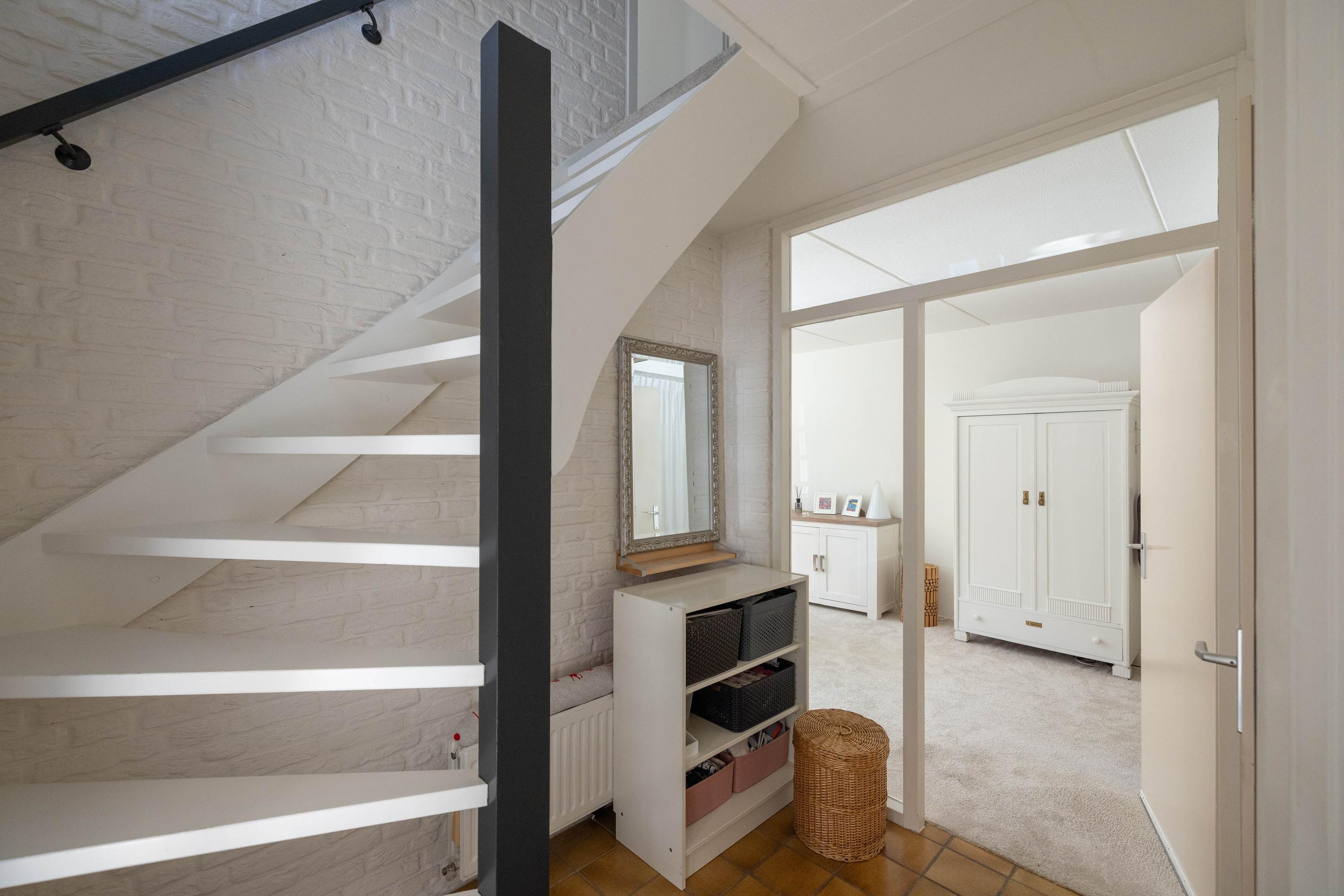 Hoekwoning te koop: Wilgenweg 35, Hengelo