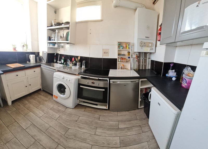 Room Jervis Road in Greater London