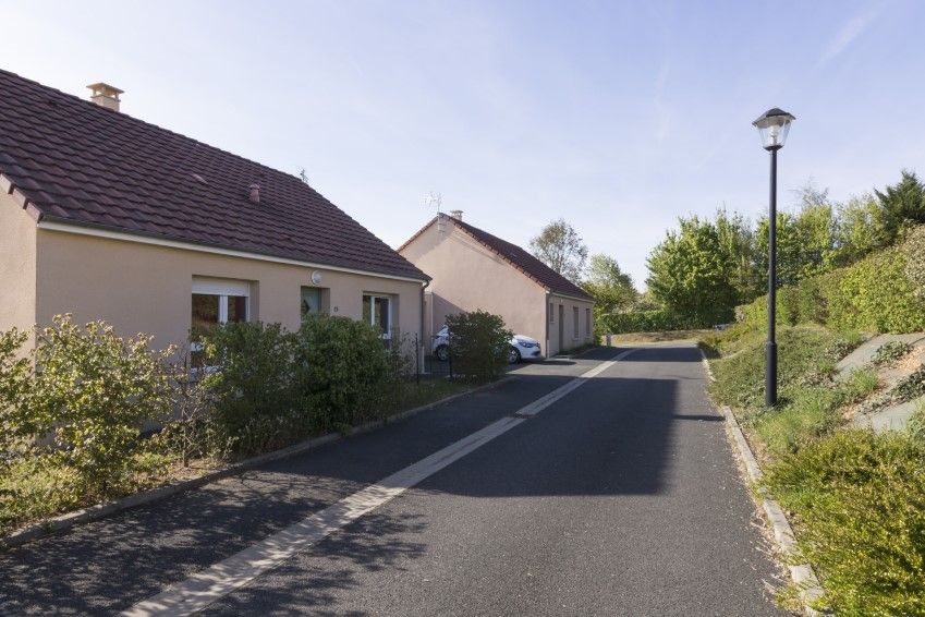 House Allée des Marronniers in Briantes