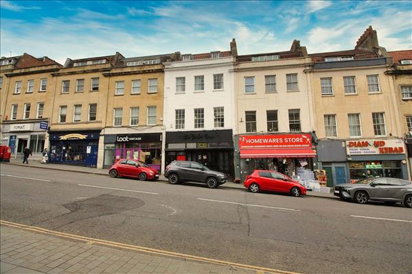 Flat Park Street in Bristol
