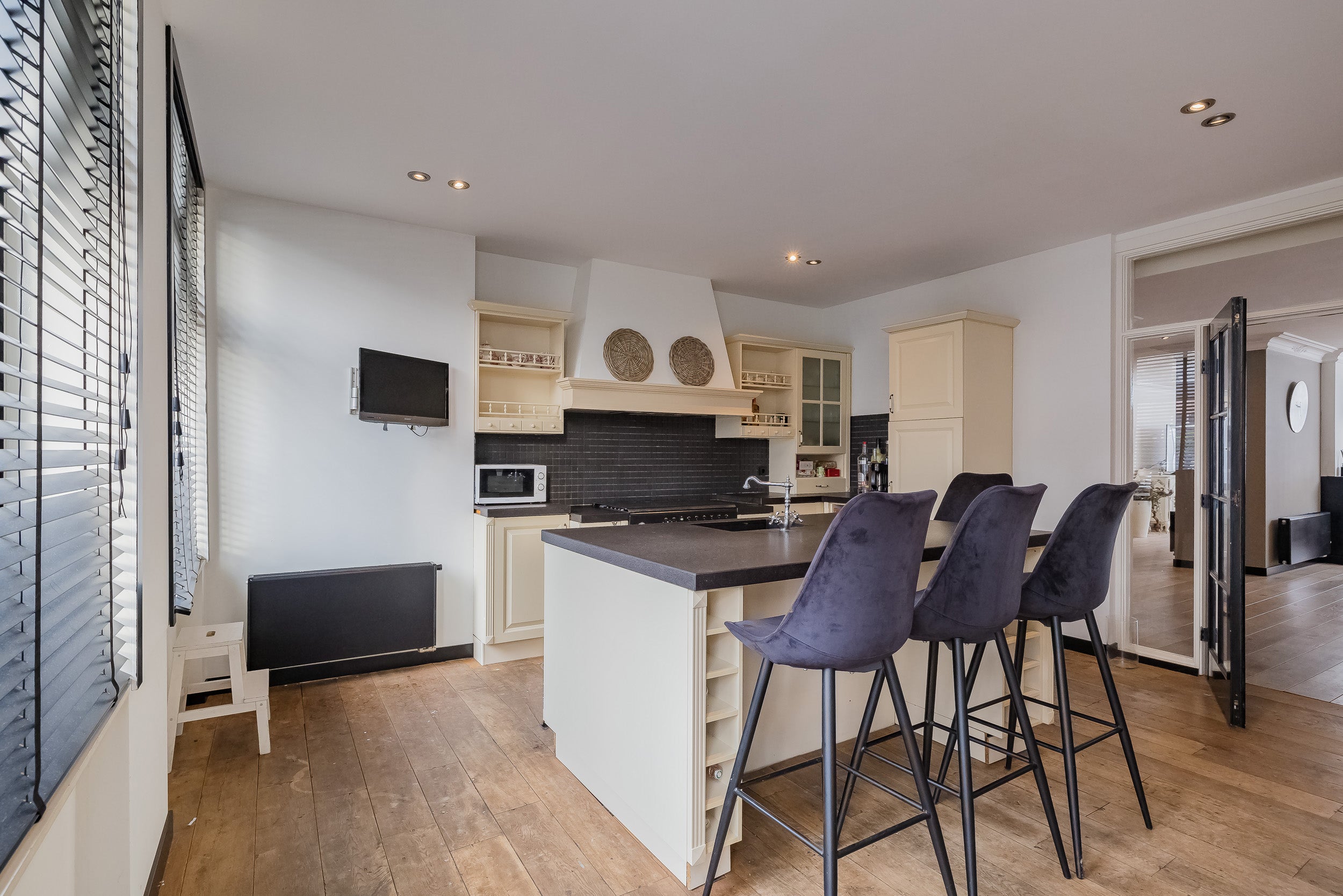 Appartement te koop: Huygensstraat 15, Ijmuiden