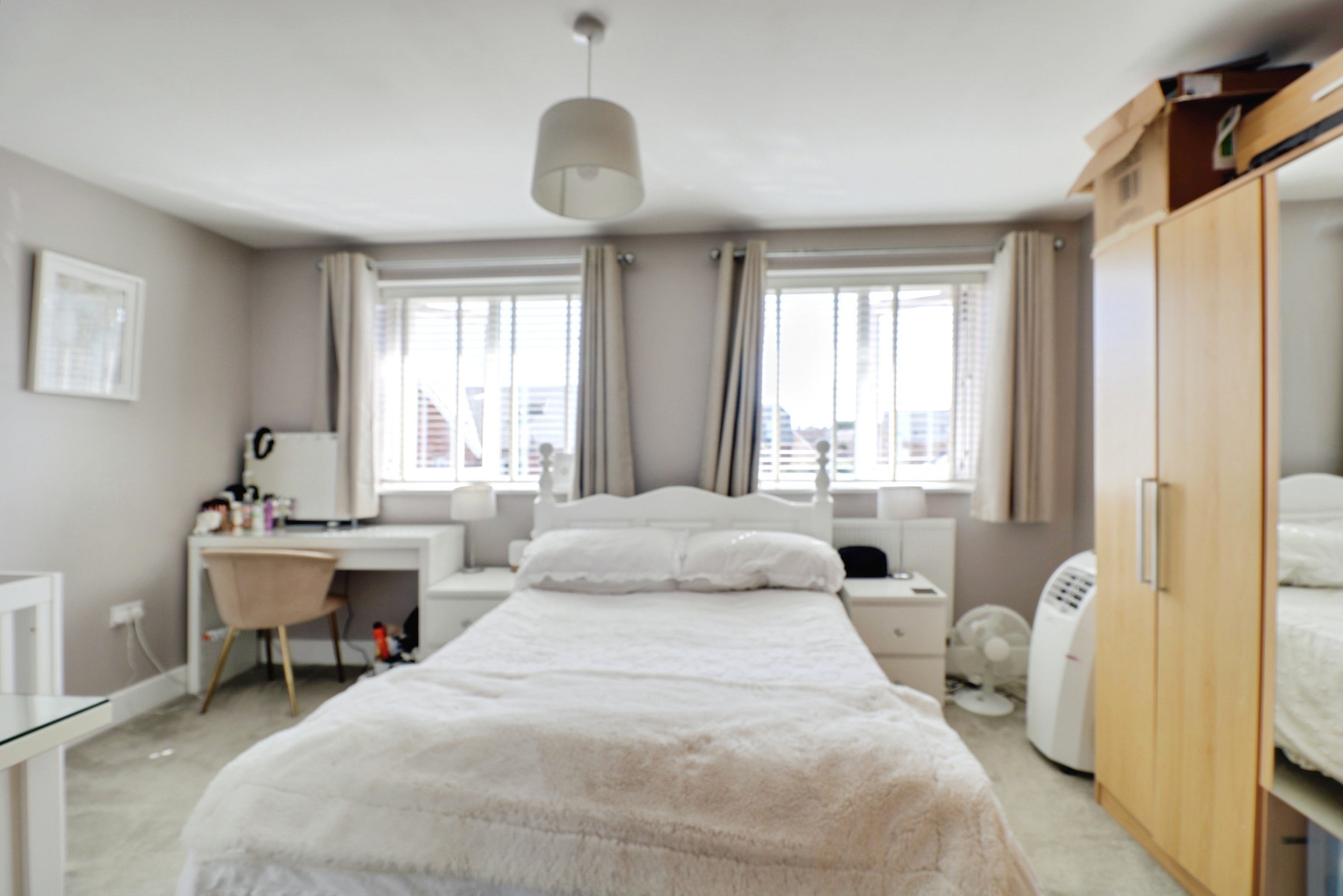 House Spa Road in Rochford