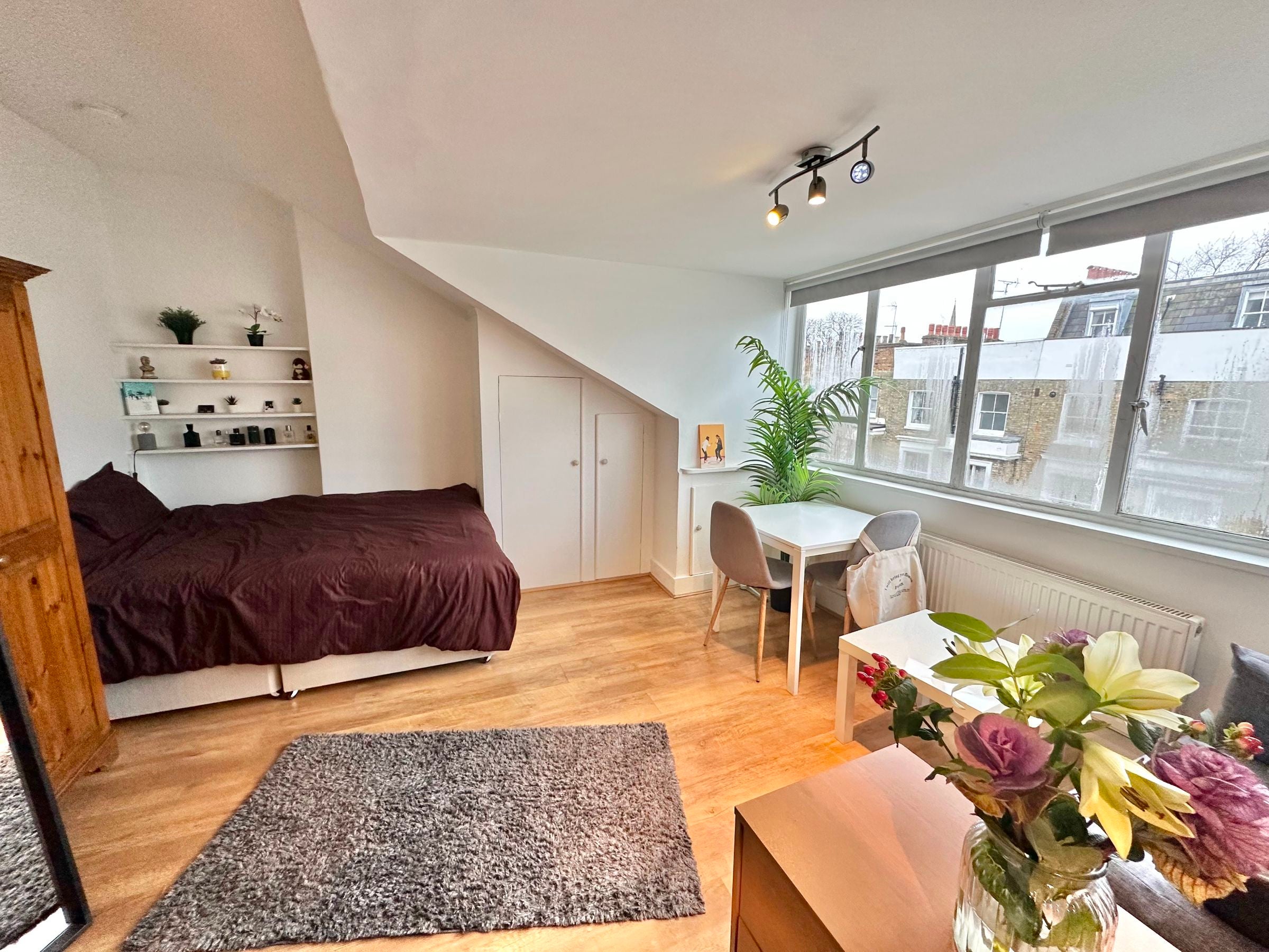 Flat Hamilton Gardens in City of Westminster