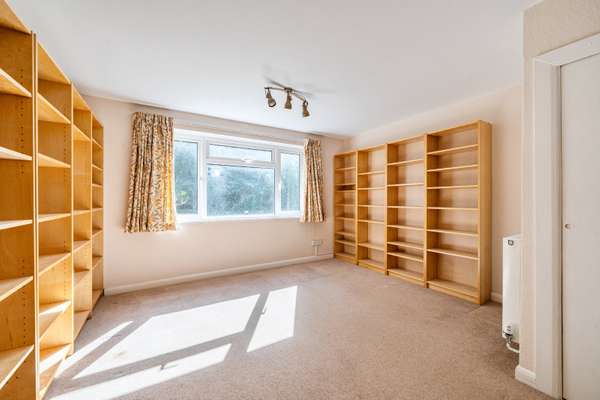 House Sleepers Hill in Winchester
