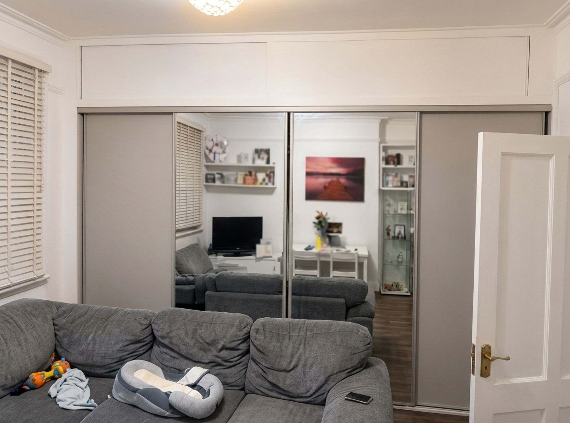 Flat Arthur Road in Greater London