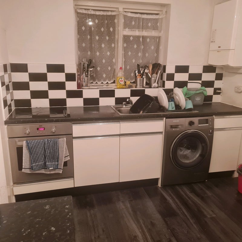 Room Stanstead Road in Greater London